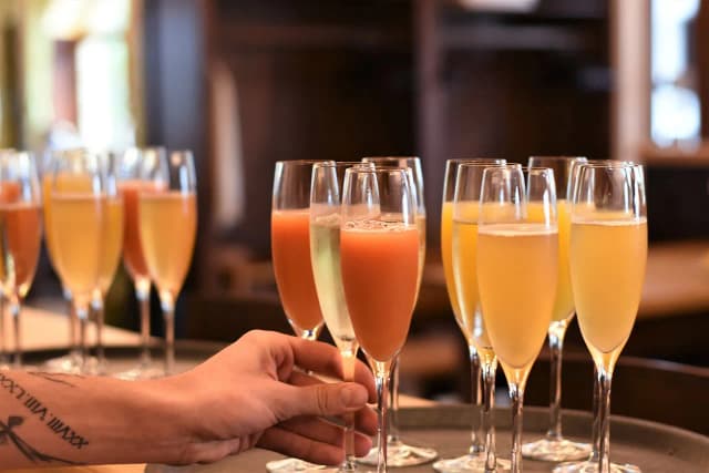 Najlepsze drinki z cukrem trzcinowym, które zachwycą Twoje podniebienie